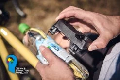 Fidlock TWIST Uni Connector Set + Bike Base - Schwarz -Fahrradbekleidung Und Zubehör 09622 fidlock TWIST uni connector outdoor 05 scaled