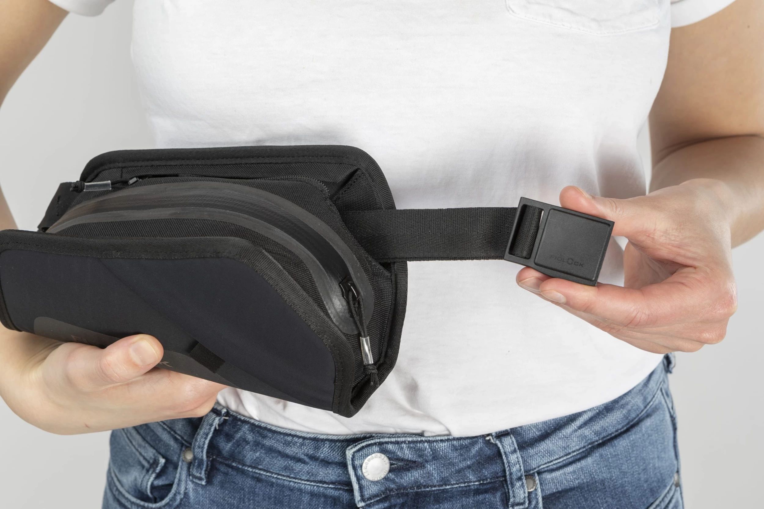 Fidlock TWIST Essential Bag + Bike Base Set - M Schwarz 13 Fidlock TWIST Essential Bag + Bike Base Set - M Schwarz – Bild 13