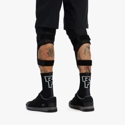 Race Face Ambush Leg - Stealth 10 Race Face Ambush Leg - Stealth -Fahrradbekleidung Und Zubehör 821973447650 AMBUSH LEG STEALTH L D3
